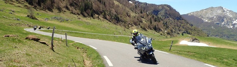 qualité prix des balades moto pyrénées est hors norme