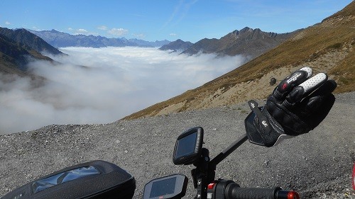 Gants été aérés au soleil de la montagne