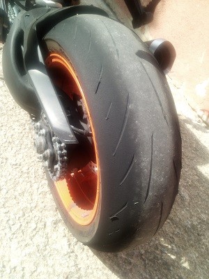 Bridgestone S22 Battlax silice plus fine